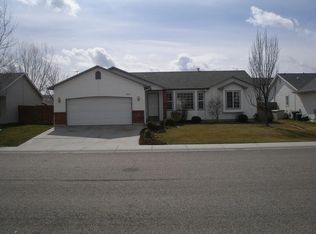 687 E Sedgewick St, Meridian, ID 83646