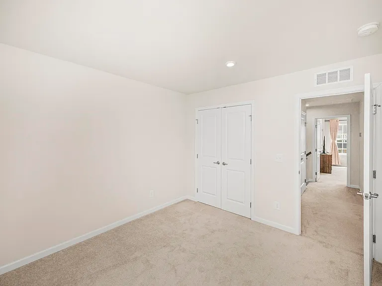 247 Pryor Dr — Photo 27