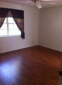 4th image of 334 SW 86th Ave APT 208
