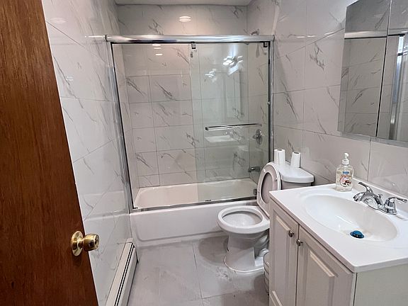 2nd image of 5917 59th Dr Floor 2