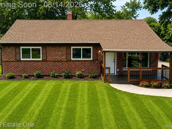 28463 Sutherland St, Southfield, MI 48076