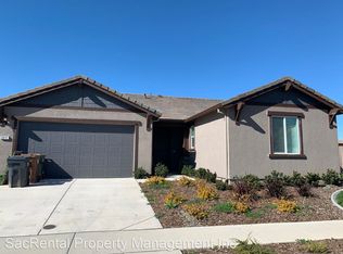 9837 Black Swan Dr, Elk Grove, CA 95624