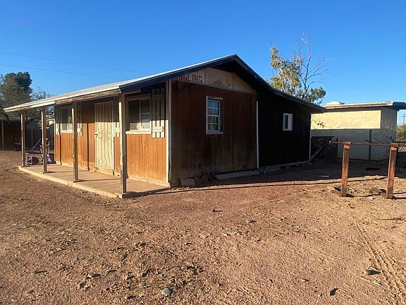5th image of 17735 W MARK Lane #-