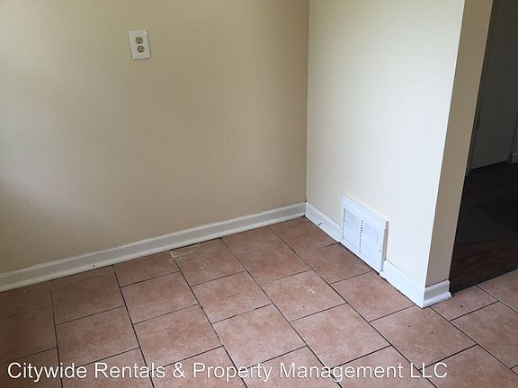 5th image of 4421 N 44th St