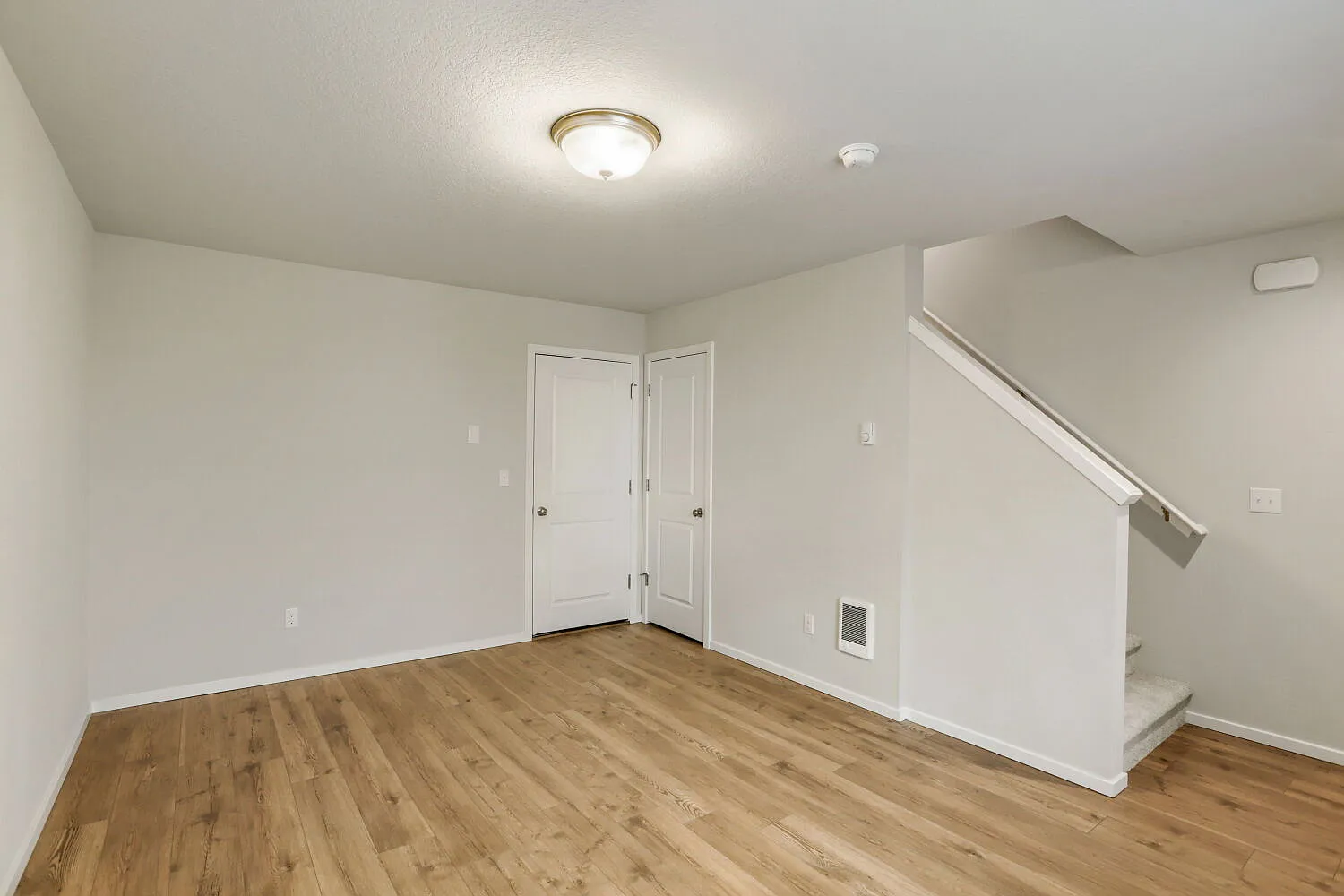 2 bed, 2.5 bath, 1496 sqft, $2,472 — Photo 3