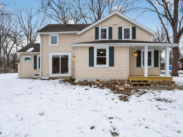 23 N 4th St, Evansville, WI 53536