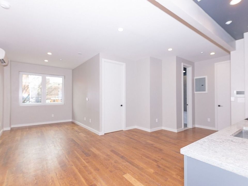 1st image of 850 Flushing Ave #2A
