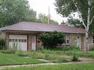 5157 N 69th St, Milwaukee, WI 53218