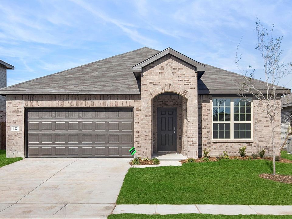 922 Hurstwood Drive