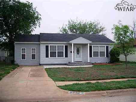 2nd image of 4339 Cunningham Dr