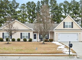 105 Maidstone Drive, Richlands, NC 28574