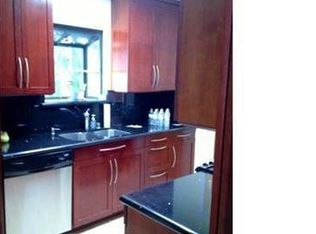 6952 Enfield Ave, Reseda, CA 91335