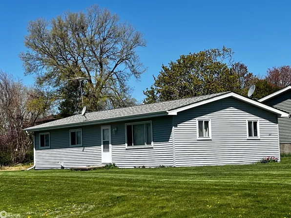 105 Broad St, Grinnell, IA 50112