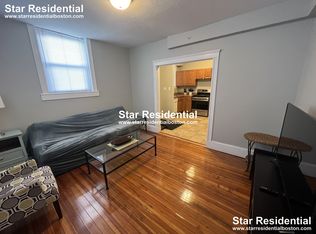 14-16 Hamilton Rd #A, Brookline, MA 02446