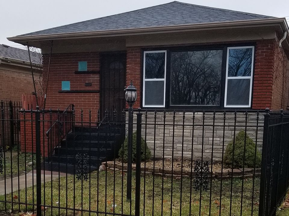 1st image of 9612 S King Dr