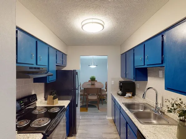 Springhurst East Apartments