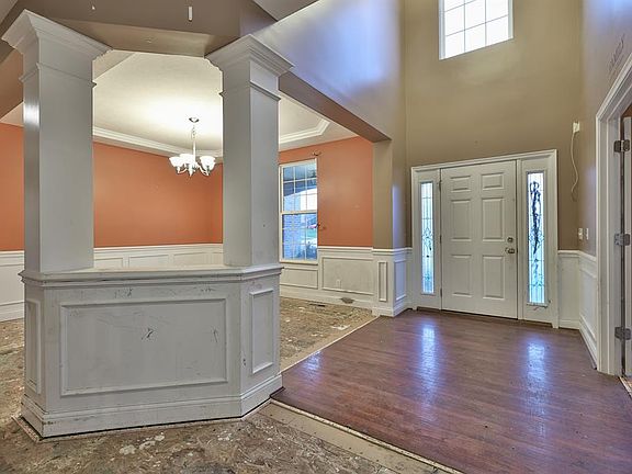 4th image of 200 Edgefield Dr