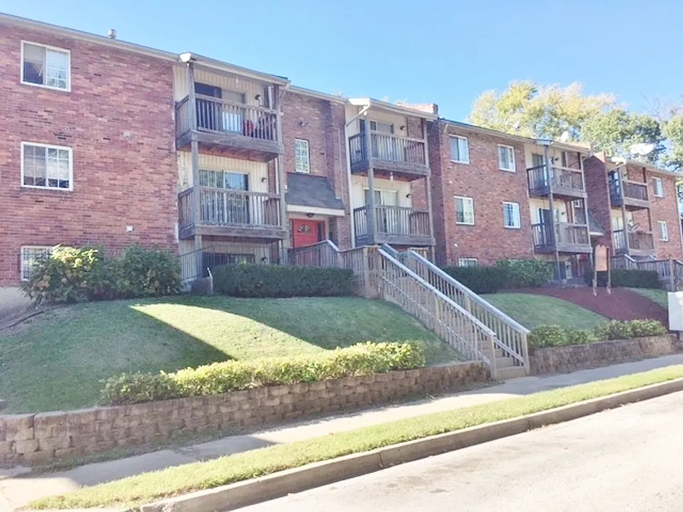 Alpine Apartments