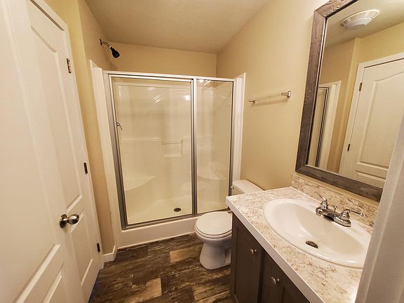 5th image of 49 Parakeet Hill Dr #166