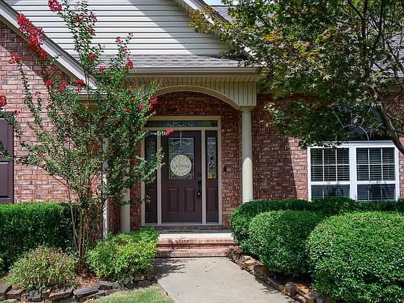 5th image of 1003 Hope Cir