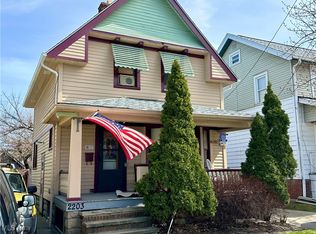 2203 W 105th St, Cleveland, OH