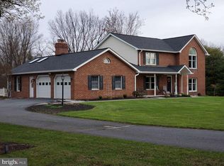 16709 Aqueduct Dr, Williamsport, MD 21795