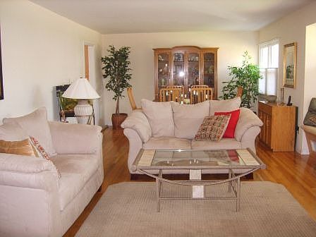 Living/dining room