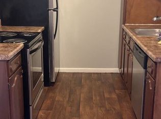 Stratford West Apartments, Wichita, KS 67203