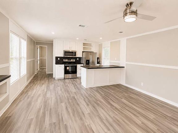 2nd image of 129 Ridge Way