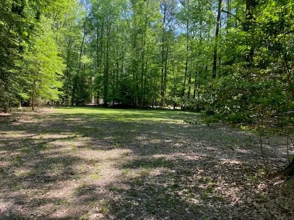 373 Sherwood Dr, Reedville, VA 22539