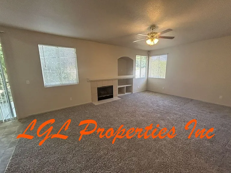 4116 Woodwillow Ln — Photo 10