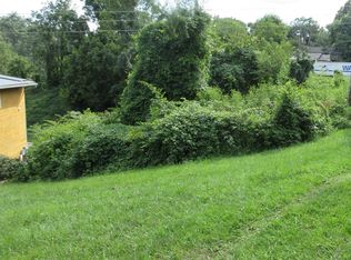 3 N Belgium Ln, Asheville, NC 28806