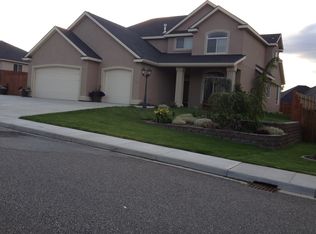 3508 Nottingham Dr, Richland, WA 99352