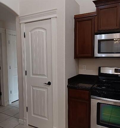 4th image of 3233 Scarlet Point Dr