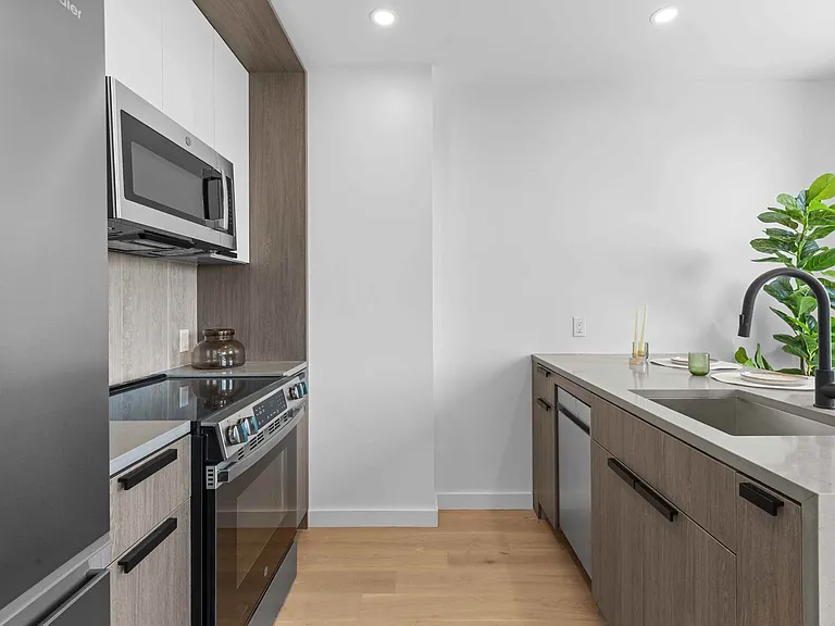 1211 Fulton St #Penthouse 2 — Photo 1