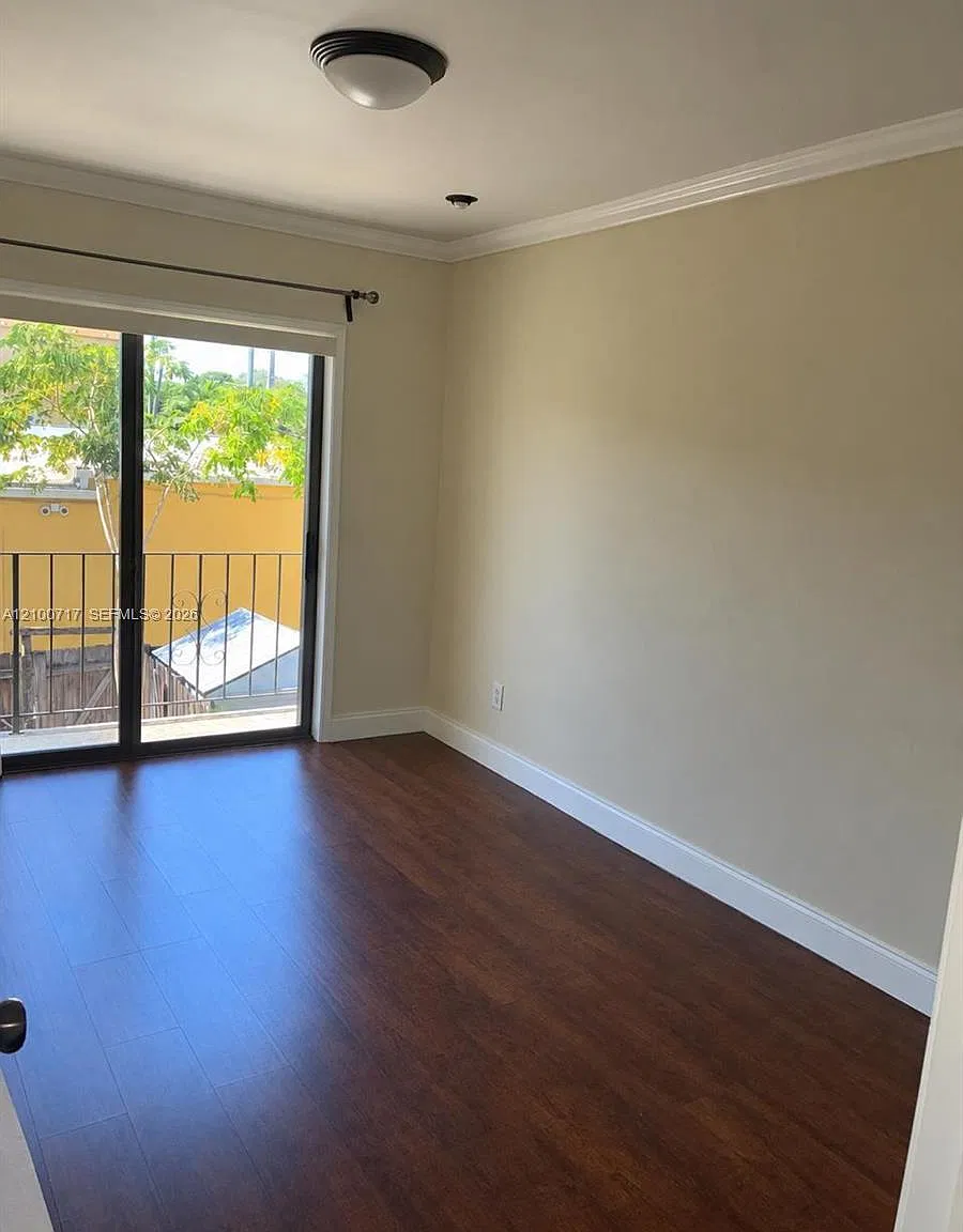 Adlerama Estates — Photo 3
