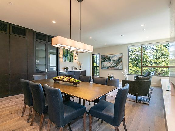 Great Room Dining Area
