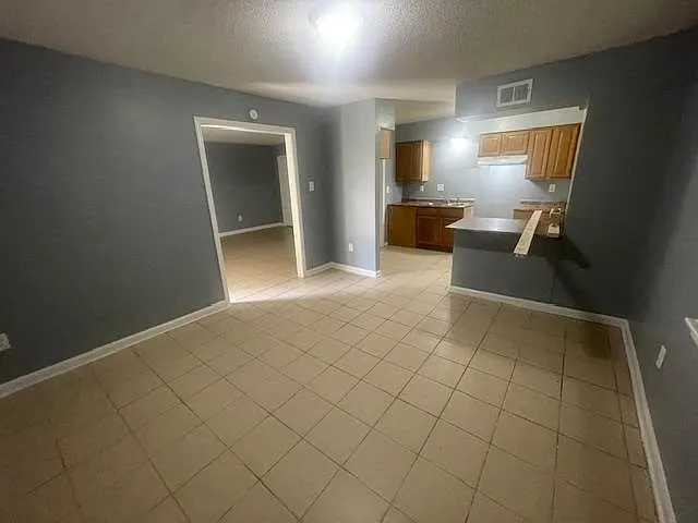 5492 Apple Blossom Dr — Photo 3