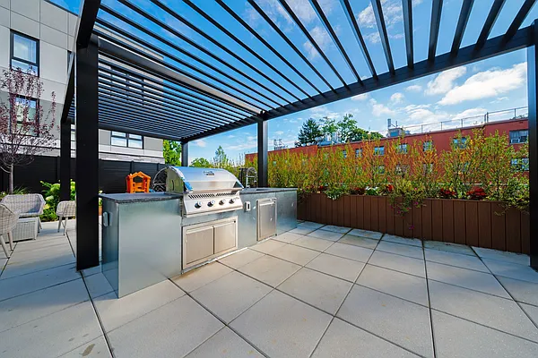 Outdoor, photo 2
