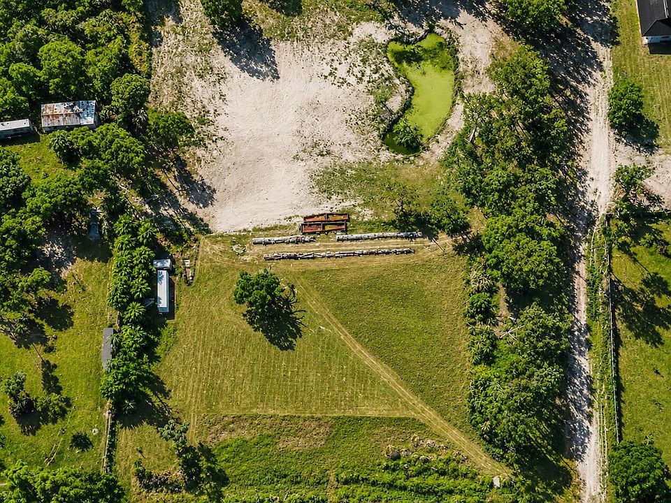 1st image of 7049 NW 84TH Avenue