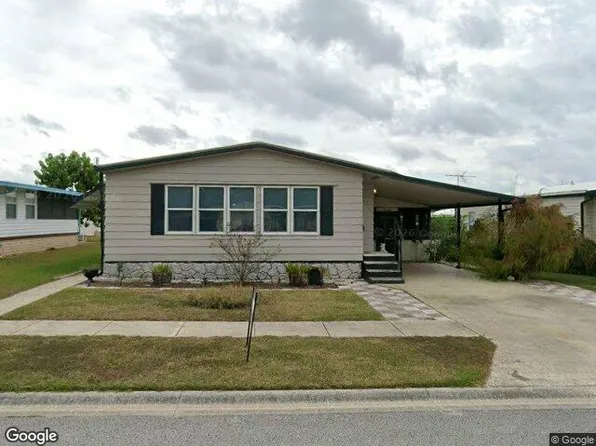 3850 Sarah Dr, Zephyrhills, FL 33543