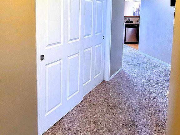 5th image of 3201 Pacific Ave Unit 803