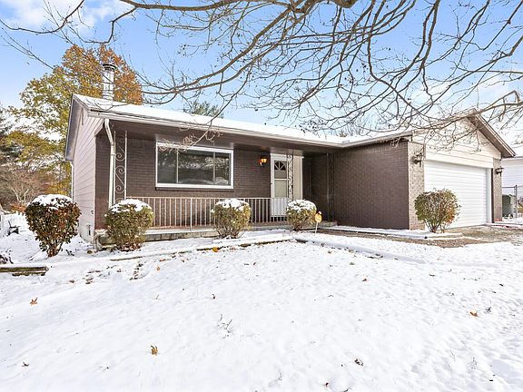 2nd image of 3720 Beacontree Dr