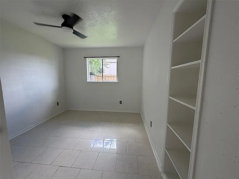 14407 Locke Ln — Photo 13
