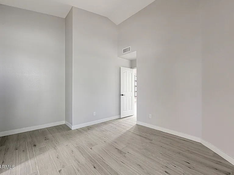 14215 N 56th Pl — Photo 34