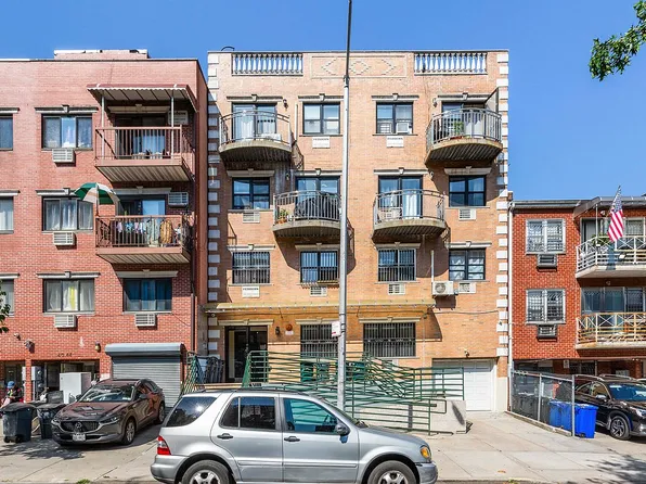 40-40 68th St #1A, Woodside, NY 11377