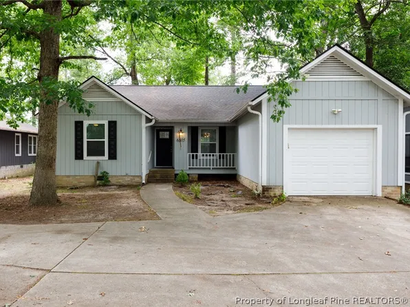 6805 Candlewood Dr, Fayetteville, NC 28314