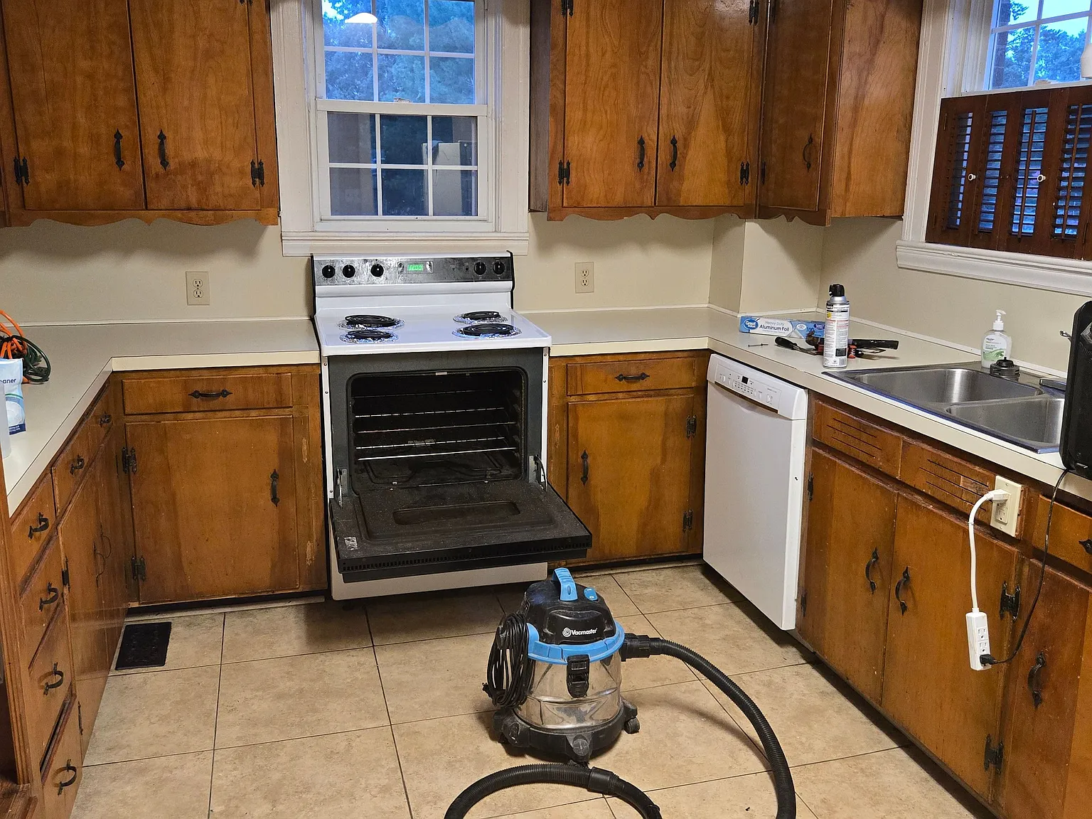 3 bed, 2.0 bath, $1,200 — Photo 4