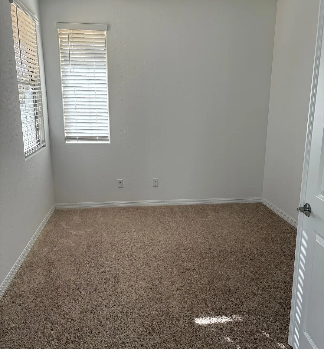 2 bed, 1446 sqft, $1,930 — Photo 4