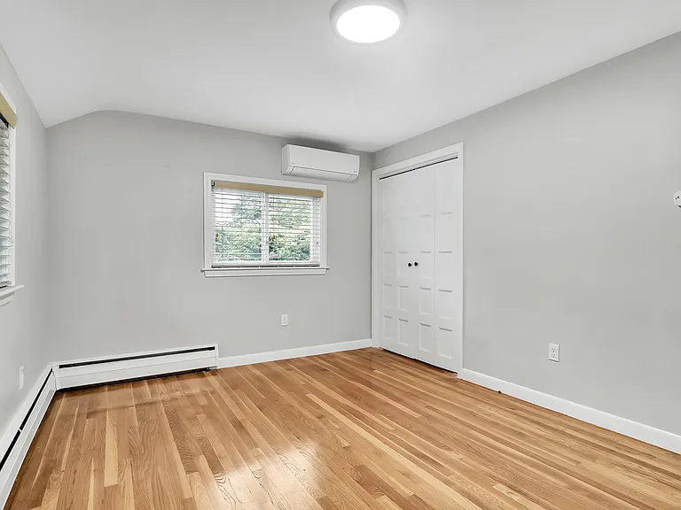 31 Park Cir — Photo 9